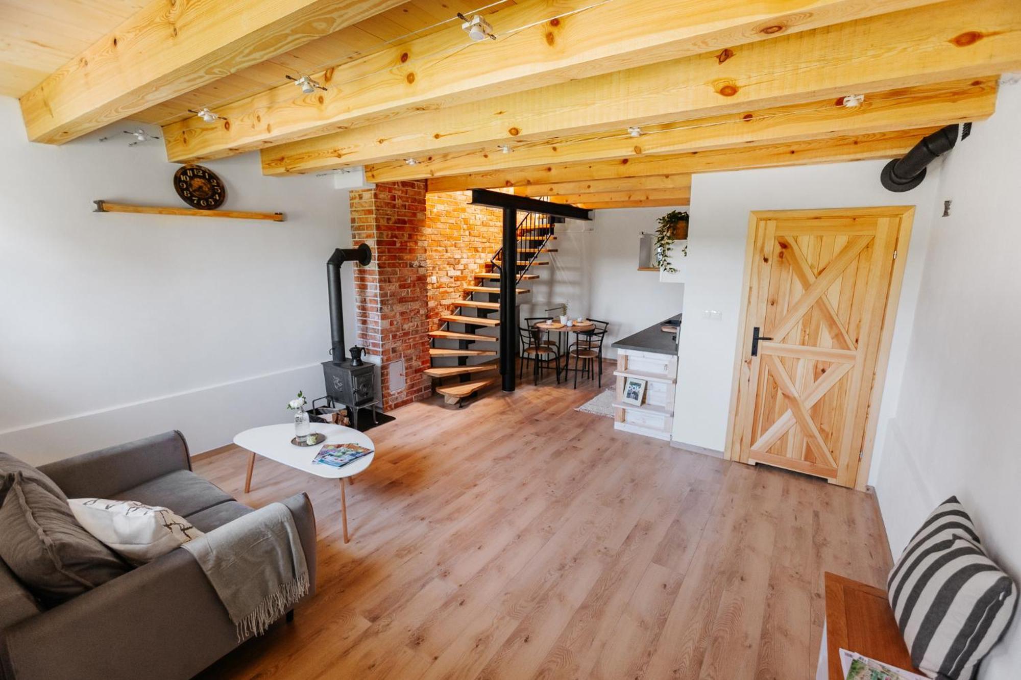 Jozefowka Stara Stodola Apartment *